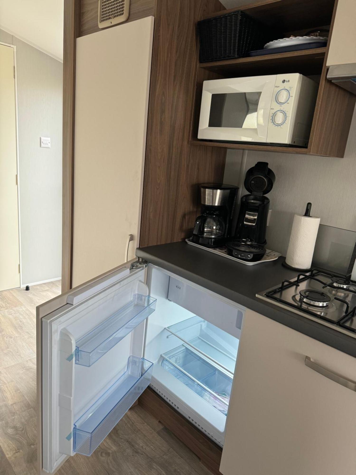 Prachtig Chalet De Wadloper Westerland Bagian luar foto