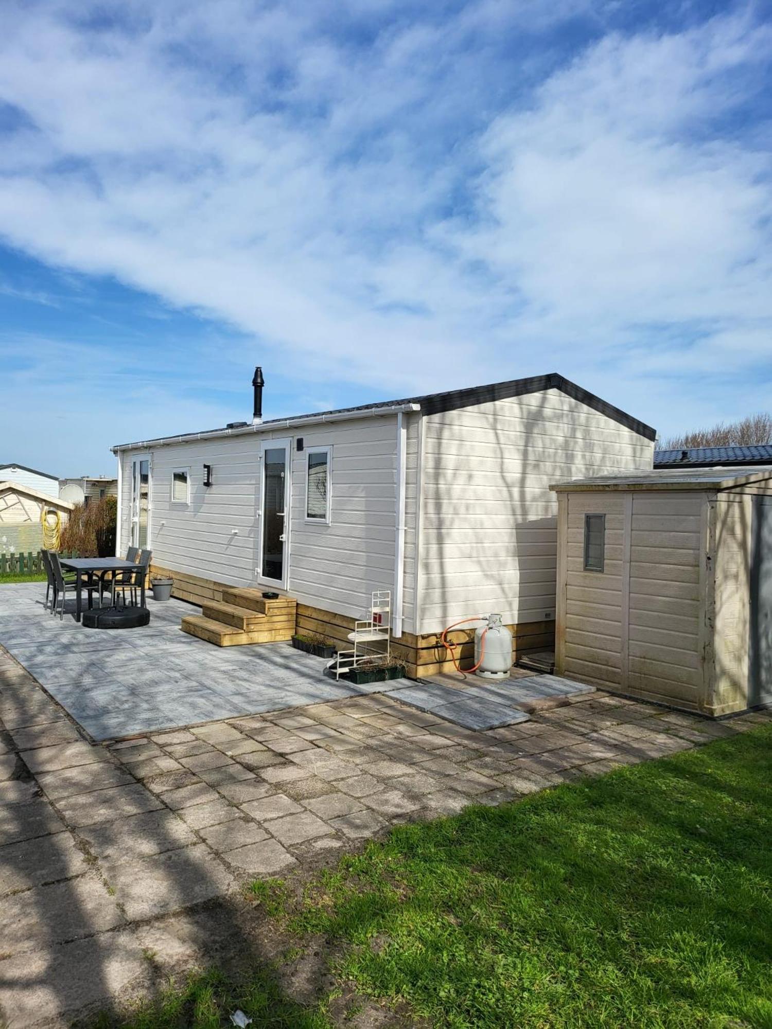 Prachtig Chalet De Wadloper Westerland Bagian luar foto